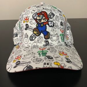BLACK & WHITE NINTENDO SUPER MARIO CAP